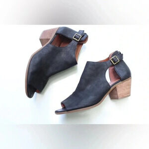 Lucky Brand Barimo peep toe booties